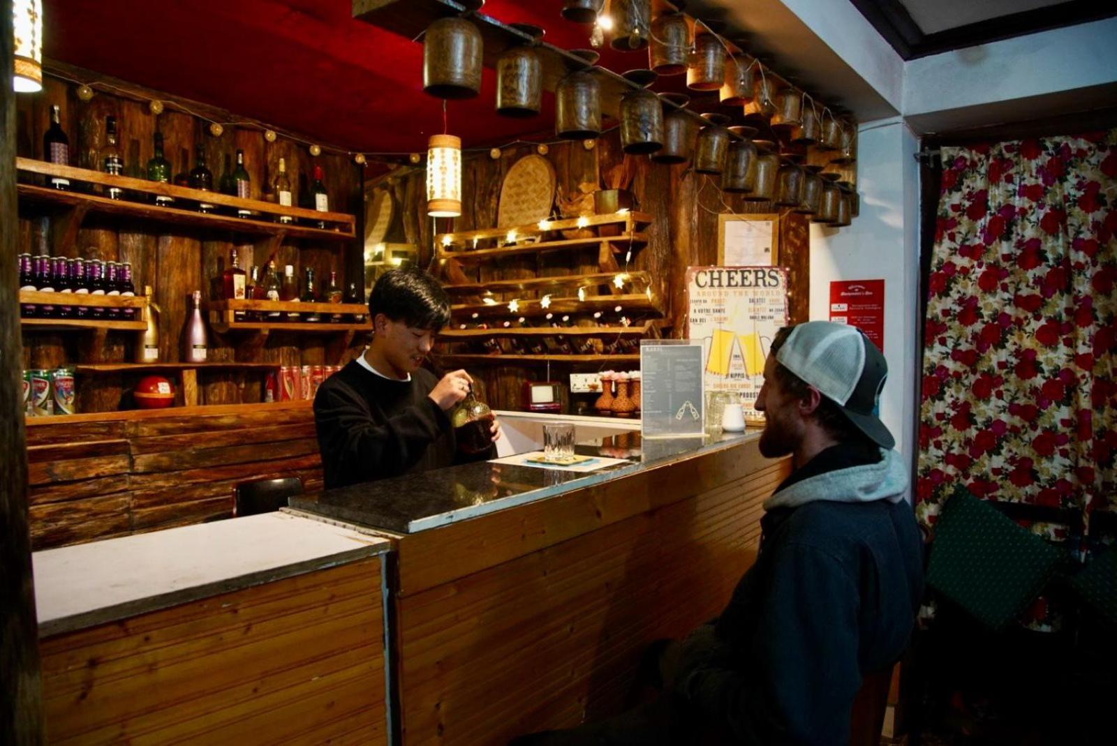 הוסטל גנגטוק Backpackers Den מראה חיצוני תמונה